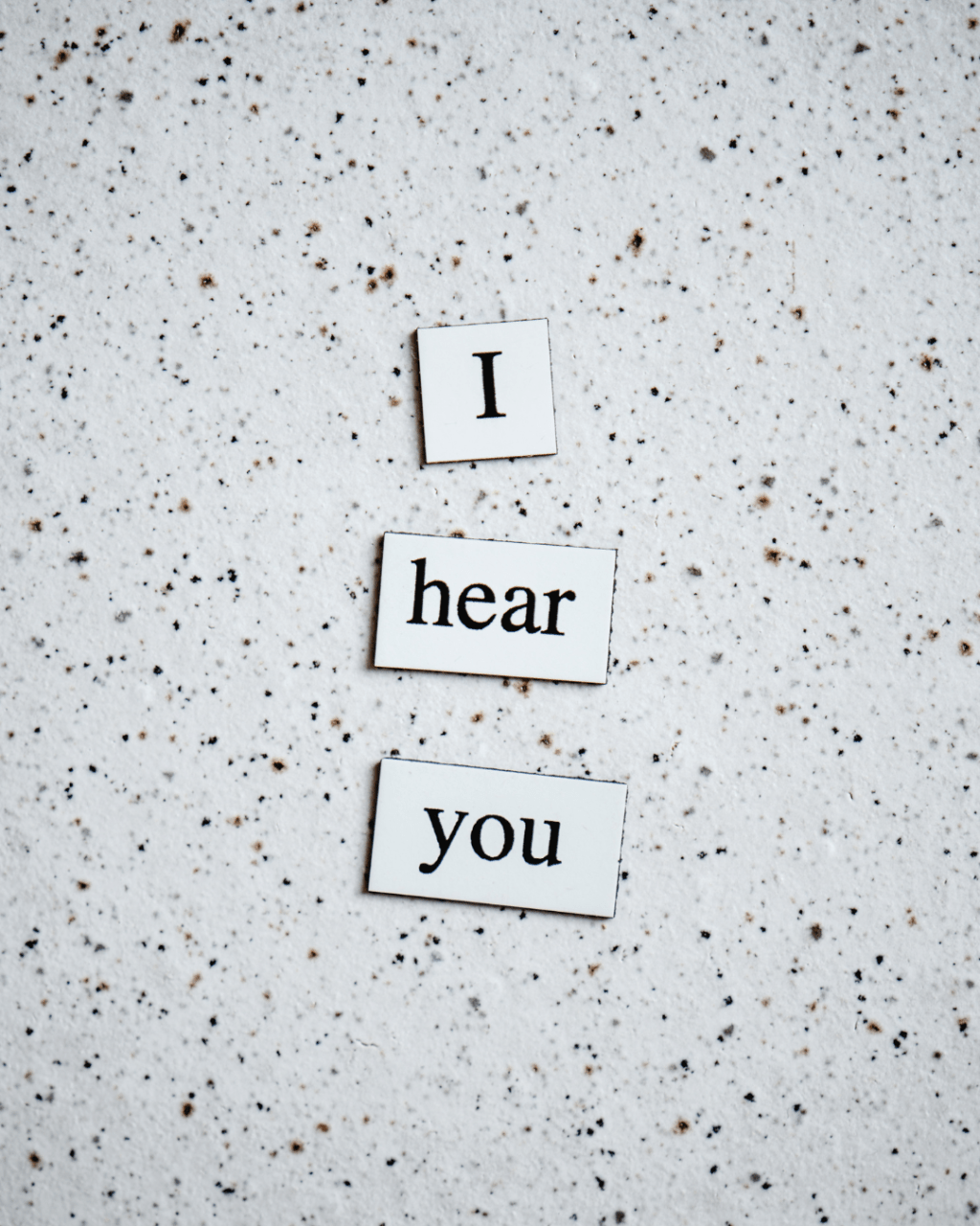 Was bleibt, wenn wir alles haben außer Herz? Was bleibt, wenn alle Statussymbole nur noch Schall und Rauch&nbsp;sind?